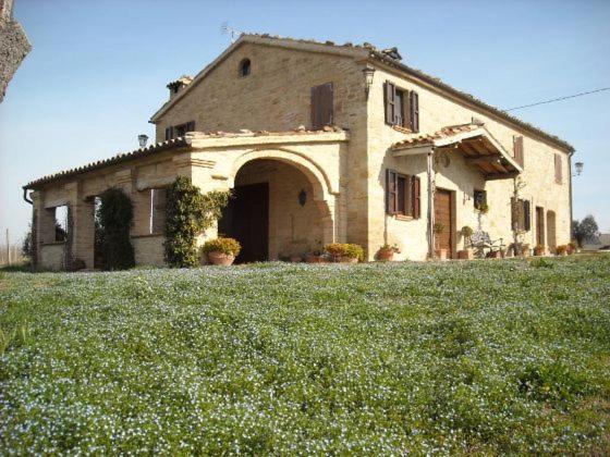 Cascinale La Mimosa Bed and Breakfast Cupramontana Εξωτερικό φωτογραφία