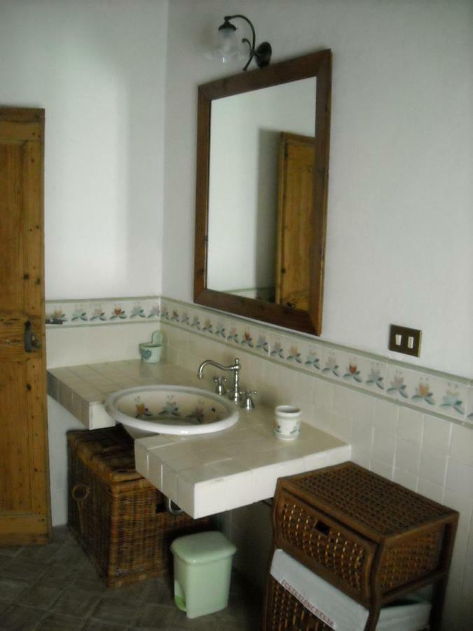 Cascinale La Mimosa Bed and Breakfast Cupramontana Εξωτερικό φωτογραφία