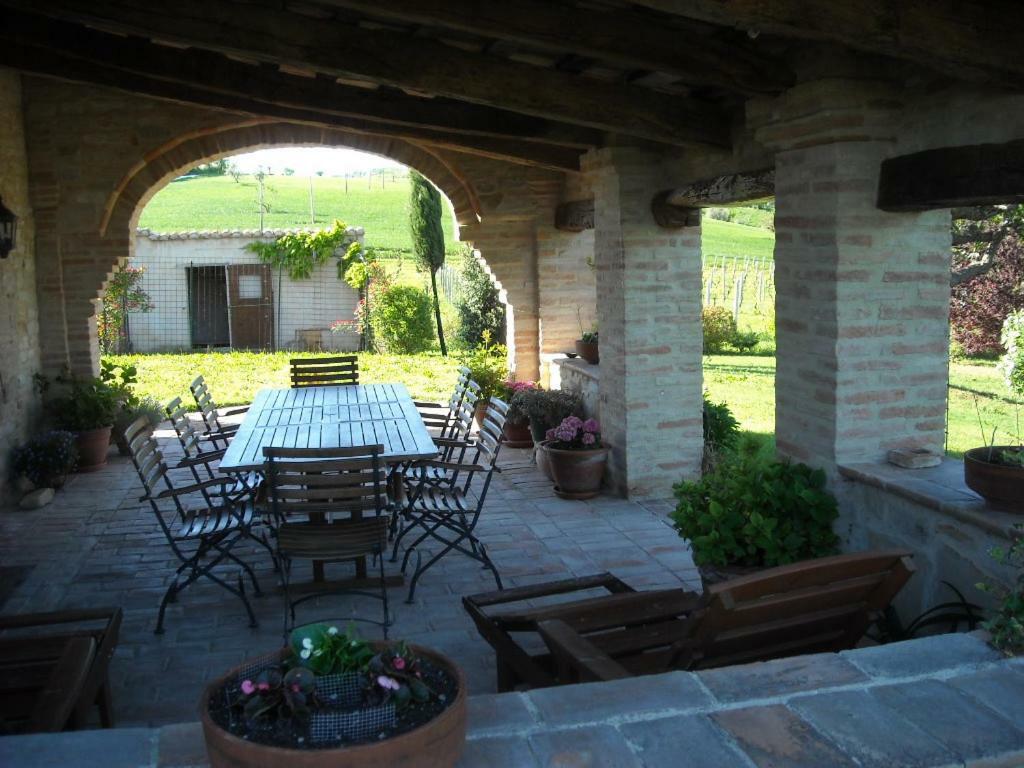 Cascinale La Mimosa Bed and Breakfast Cupramontana Εξωτερικό φωτογραφία